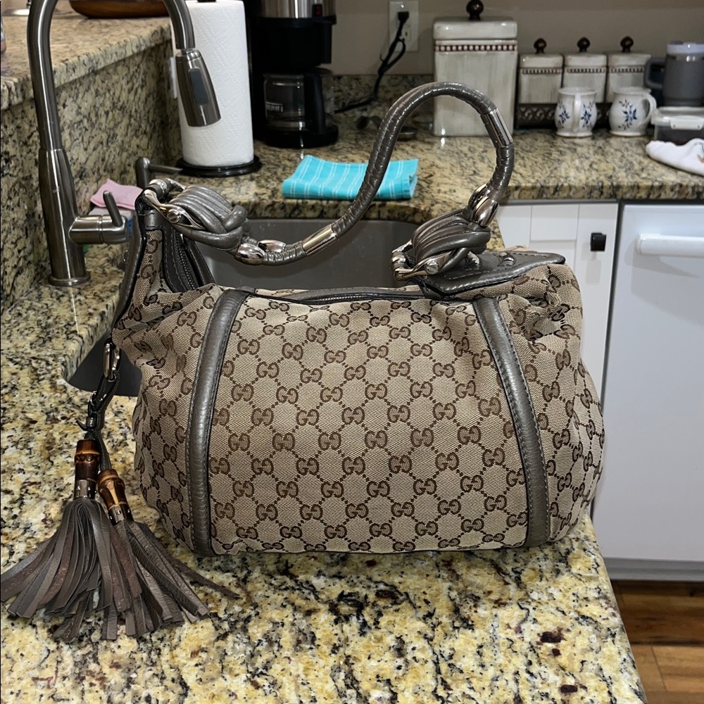 EUC Authentic Gucci GG Beige/Gray Canvas Techno Horsebit Hobo Handbag 11X16 - Picture 2 of 10